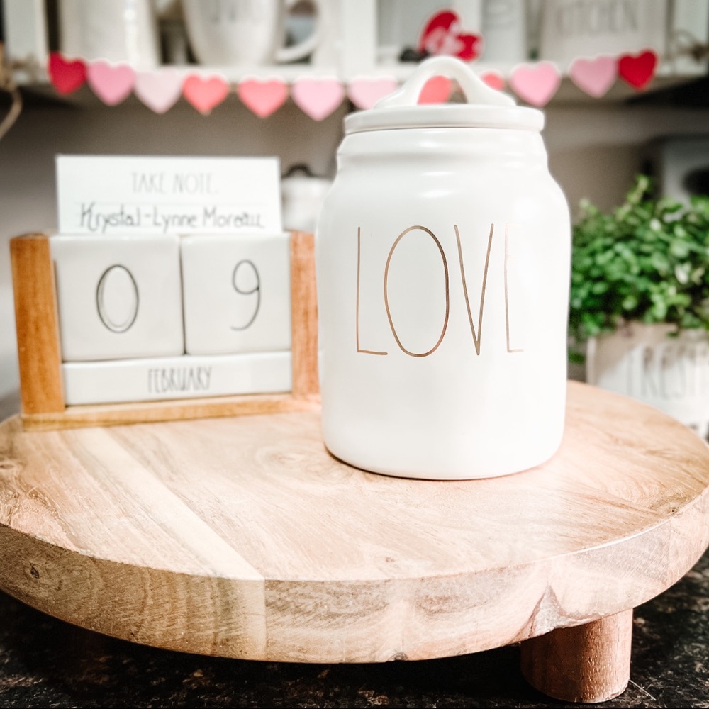 !BRAND NEW! Rae Dunn LOVE Canister